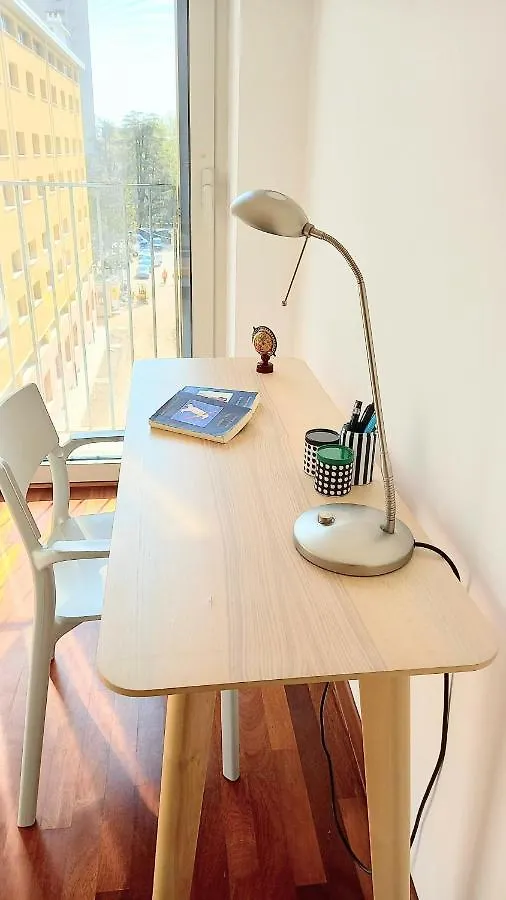 Cozy Apartment With Spacious Veranda ミラノ