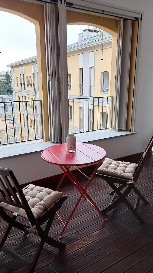Cozy Apartment With Spacious Veranda Milan
